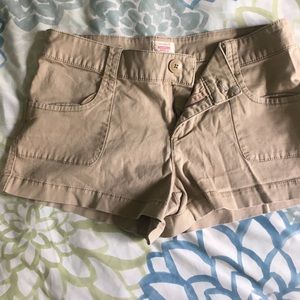 Khaki shorts